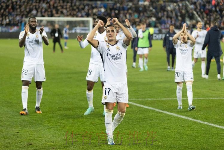 巴斯克斯-谈论裁判可能有后果 会为榜首战到最后